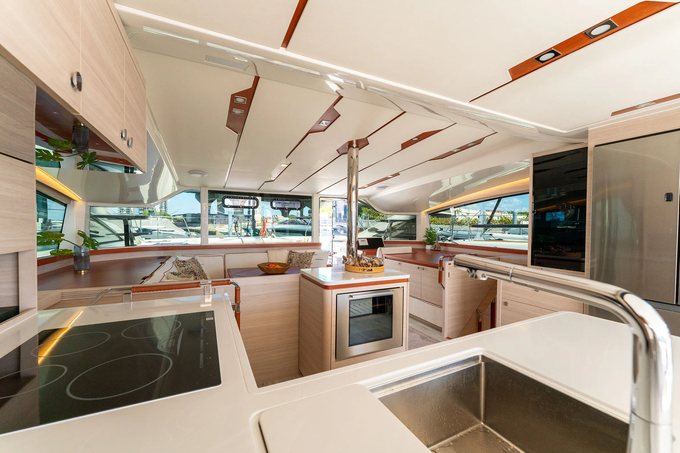 A50SAIL-Salon+Galley-_DSC2668