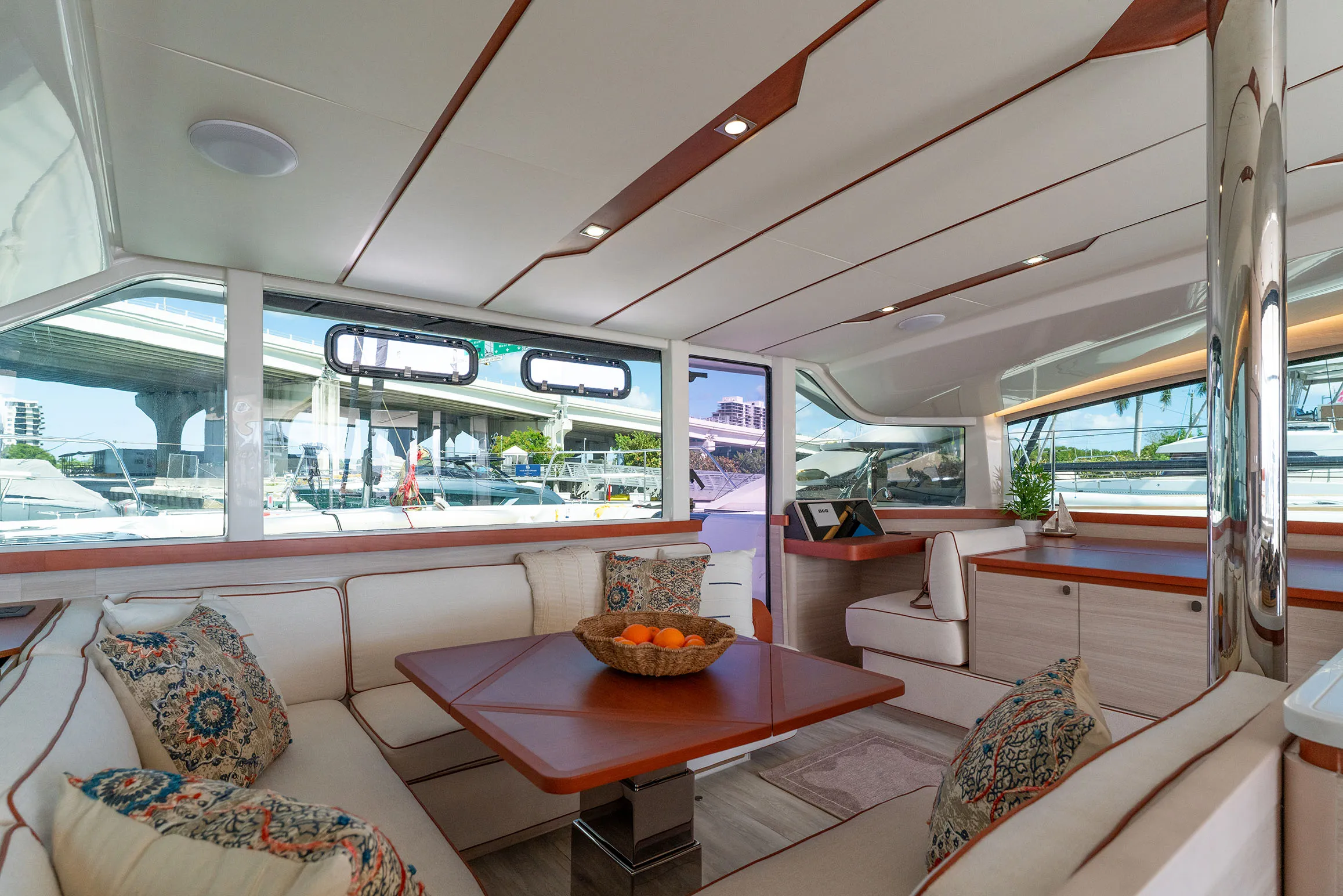 A50SAIL-Salon+Galley-_DSC2685